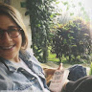 Meet your Posher, Dana